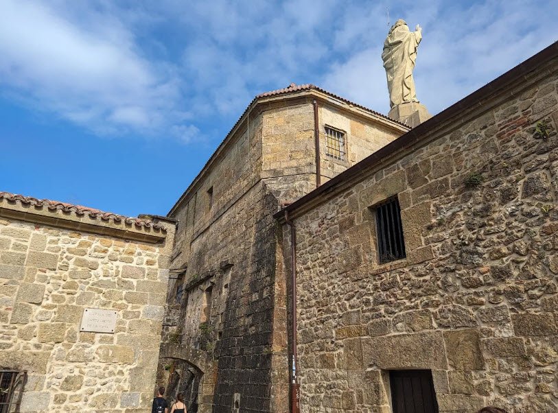 Motako Gaztelua, Spain